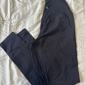 Vitality Cloud II Black Legging, 7/8” Size Medium (Balance Athletica)